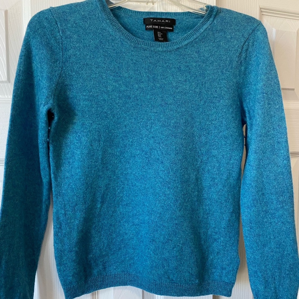 Cashmere sweater